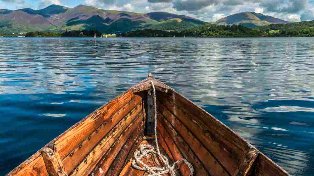 Hiking By Boat: How to Create the Perfect Adventure
